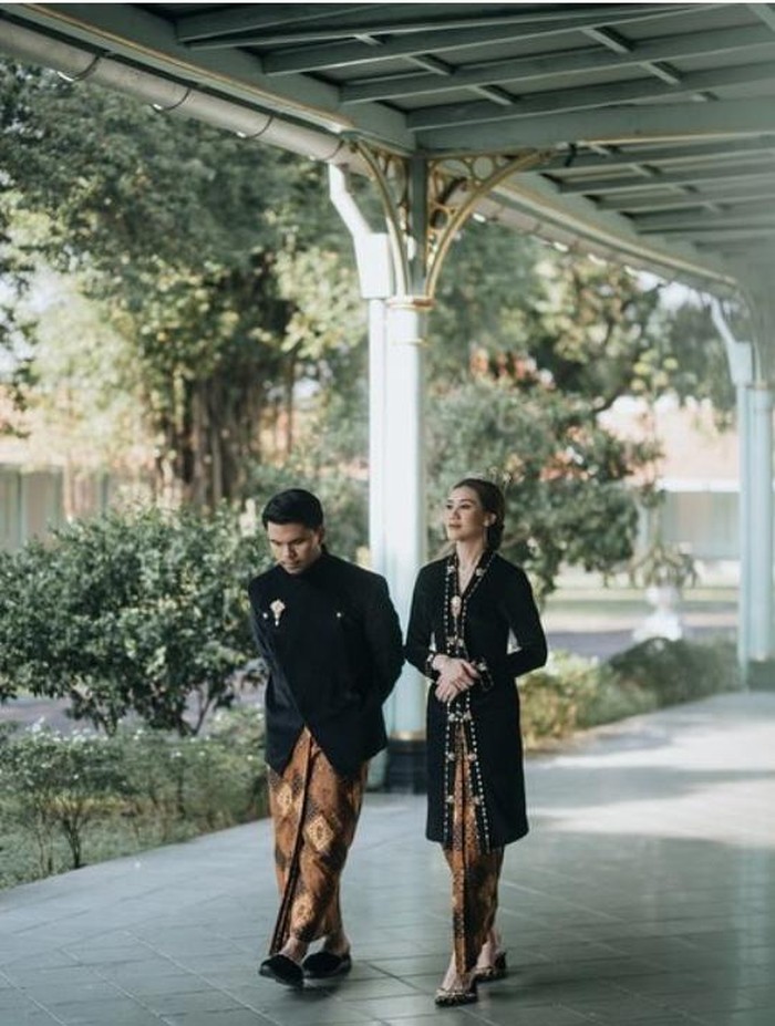 Inspirasi Model Kebaya Aaliyah Massaid Inspirasi Model Kebaya Aaliyah Massaid
