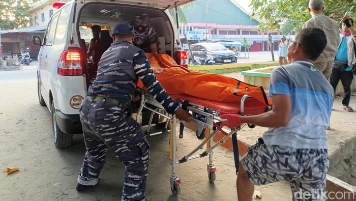Jenazah Syahrul (16) yang ditemukan tewas dalam kondisi mengambang di Pangandaran