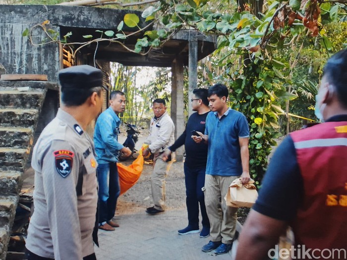 Kakak adik di Kediri ditemukan tewas dibunuh