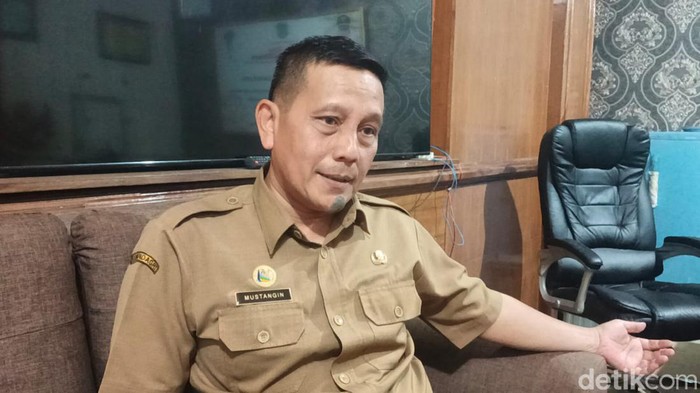 Kepala Dinsos P3A Sumenep Mustangin