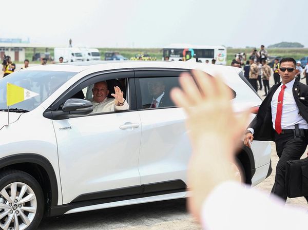 Ini Innova Zenix yang Jemput Paus Fransiskus di Bandara Soetta