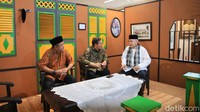 Calon Gubernur Pramono Anung Cawagub Jakarta Rano Karno menemui mantan Gubernur Jakarta Fauzi Bowo di Museum Muhammad Thamrin, Jakarta Pusat, Selasa (3/9/2024).   