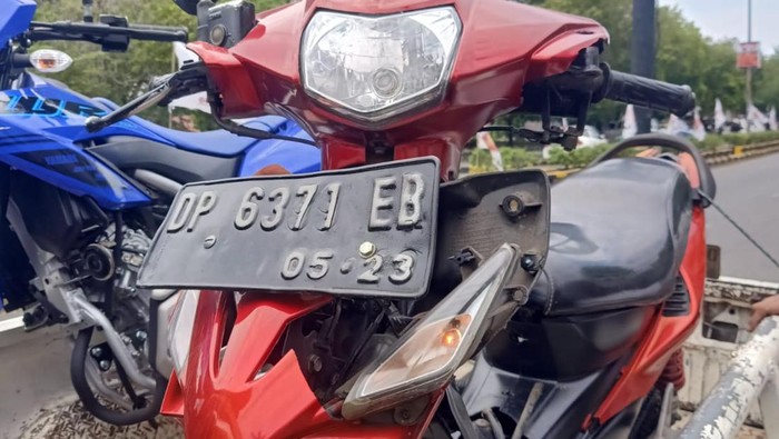 Dua sepeda motor terlibat tabrakan di Kota Palopo, Sulawesi Selatan (Sulsel).