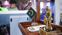 Pameran ini berkolaborasi dengan berbagai negara seperti Irlandia, Chile, Meksiko, Argentina, Belanda, Korea Selatan, Pakistan hingga Portugal. Jadi tidak hanya kapal-kapal bersejarah di Nusantara saja yang dipamerkan. Pameran ini berkolaborasi dengan berbagai negara seperti Irlandia, Chile, Meksiko, Argentina, Belanda, Korea Selatan, Pakistan hingga Portugal. Jadi tidak hanya kapal-kapal bersejarah di Nusantara saja yang dipamerkan.