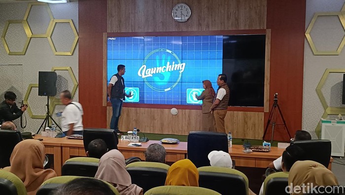 Peluncuran aplikasi pelanggan Perumdam Bayuangga Probolinggo, SiMangga Muda.