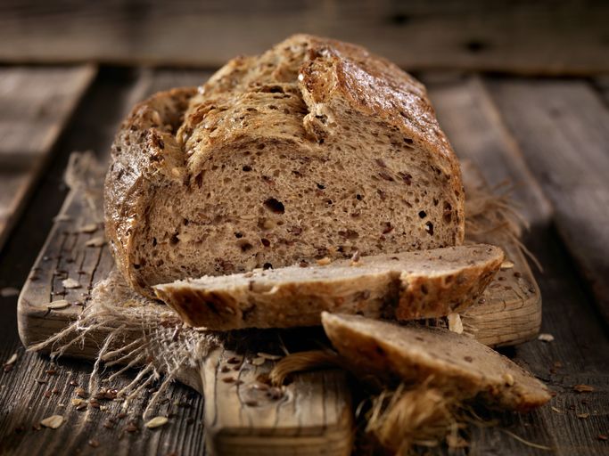 Roti multigrain juga bisa menjadi pilihan yang lebih baik untuk penderita diabetes.