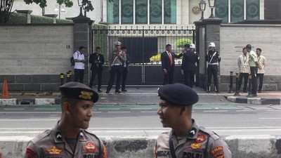 Situasi Terkini Jelang Kedatangan Paus di Depan Kedubes Vatikan