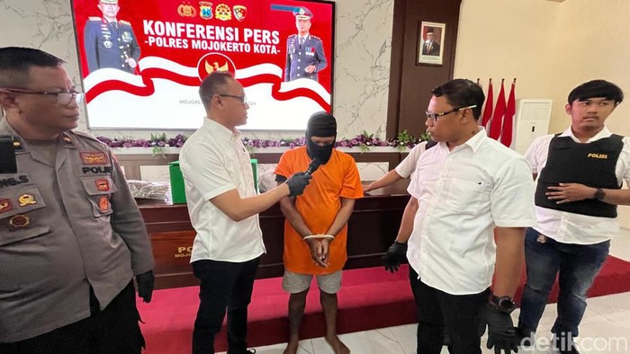 Slamet, pelaku penipuan berkedok pesugihan di Mojokerto