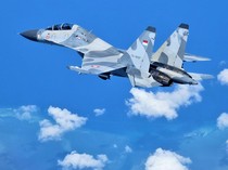 Sukhoi Wara-wiri di Langit Bali untuk Amankan KTT IAF 2024