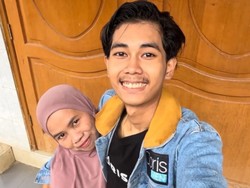 Kisah Alif Cepmek, Tukang Parkir Viral Jadi Dilan KW, Kini Bisa Beli Rumah