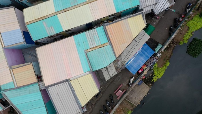 Atap Rumah di Kampung Gembira Gembrong Atap Rumah di Kampung Gembira Gembrong
