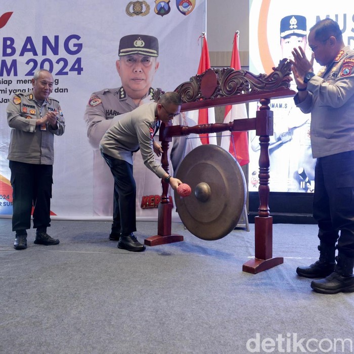 Buka Musrenbang 2024, Kapolda Jatim: Siap Akselerasi Pertumbuhan Ekonomi yang Inklusif dan Berkelanjutan