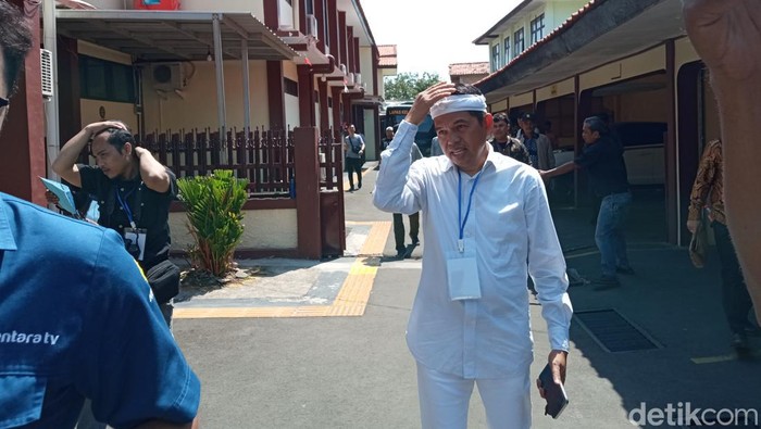 Dedi Mulyadi saat menghadiri sidang PK terpidana kasus Vina di PN Cirebon