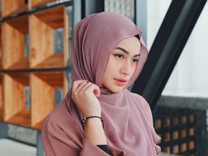 8 Warna Hijab yang Bikin Wajah Cerah, Semakin Glowing