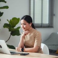 5 Zodiak yang Paling Cocok WFH, Lebih Produktif dan Minim Drama Kantor