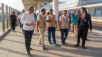 Direktur Utama KCIC Dwiyana Slamet Riyadi mengatakan, dalam rangkaian ARCEO Conference kali ini, KCIC mengajak para CEO Asean Railway untuk melihat lebih jauh mengenai layanan Kereta Cepat Whoosh.