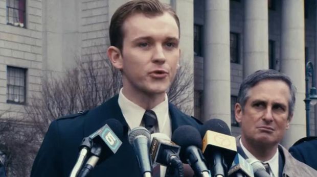 Cuplikan penampilan Harvey Dent di Joker: Folie a Deux.