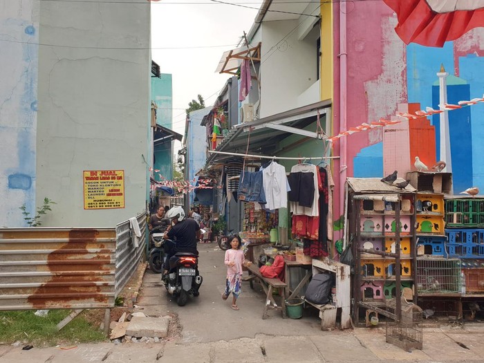Kehidupan di Kampung Gembira Gembrong