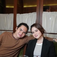 Paras Tissa Biani, kekasih Dul juga tak kalah cantik dari Alyssa dan Syifa. Hampir sama seperti Syifa, banyak yang mengira Tissa memiliki darah keturunan Arab. Padahal ternyata Tissa merupakan keturunan Jawa. Foto: Instagram/@elelrumi