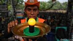 Keren! Sampah Plastik Disulap Jadi Lampu Hias
