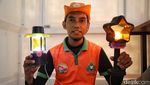 Keren! Sampah Plastik Disulap Jadi Lampu Hias