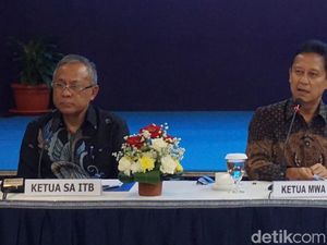 Ketua MWA ITB Minta Biaya Kuliah Mahasiswa Tak Lagi Pakai Pinjol