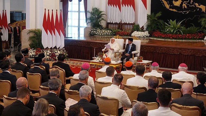 Paus Fransiskus dan Jokowi di Istana (Eva/detikcom)