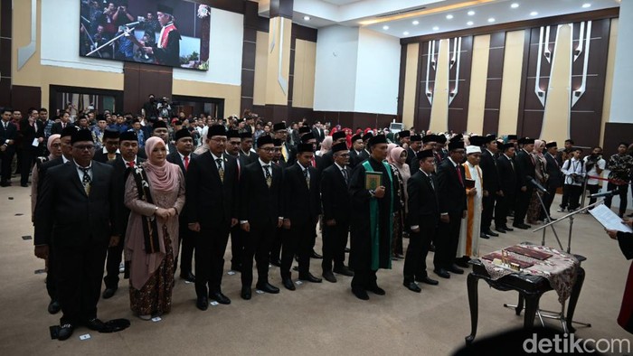 Pelantikan anggota DPRD Pasuruan