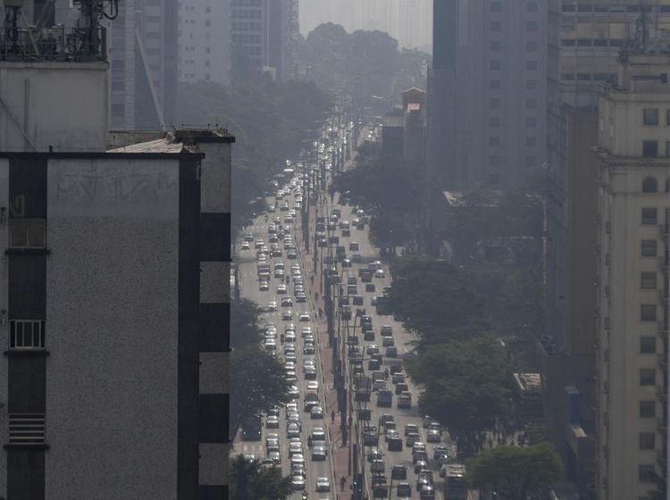 Penampakan Sao Paulo Brasil Dikepung Asap Beracun