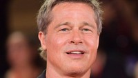 Mengejutkan, Brad Pitt Digugat Brand Perawatan Organ Intim Pria