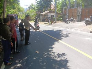 Pemotor Tewas Seusai Tabrak Truk di Jalan Amlapura-Denpasar