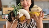 Lewat akun Instagramnya, Aura Kasih memang lebih suka membagikan momen kulinerannya dibanding kehidupan asmaranya. Foto: Instagram @aurakasih