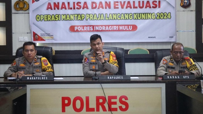 Rapat evaluasi Mantap Praja 2024 (Dok Polres Inhu)