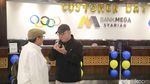 Rayakan Hari Pelanggan Nasional, Kantor Perbankan di Jakarta Berhias Olimpiade