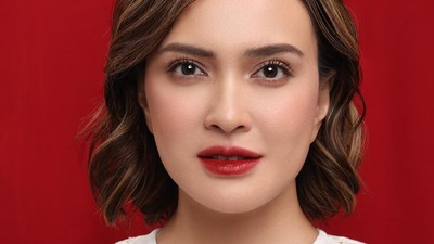 12 Foto KTP Selebritas Indonesia yang Curi Perhatian
