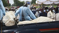 Otoritas setempat melaporkan sebanyak 81 orang tewas dalam serangan yang diduga dilakukan kelompok teroris Boko Haram di Yobe, Nigeria. Beberapa orang juga dilaporkan hilang usai serangan tersebut.  