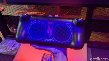 Vent yang ada di punggung Nitro Blaze 7. Pengguna Nitro Blaze 7 juga bisa mendapatkan PC Game Pass selama tiga bulan untuk mengakses ratusan game PC berkualitas. Foto: Virgina Maulita Putri/detikINET