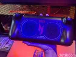 Menggenggam Nitro Blaze 7, Konsol Portabel Pertama dari Acer