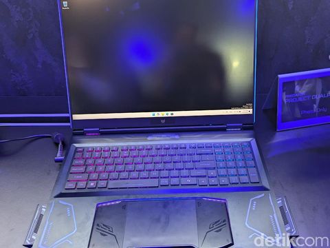 Acer Project DualPlay