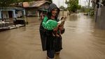 Aktivitas Warga Filipina Dikala Banjir Melanda