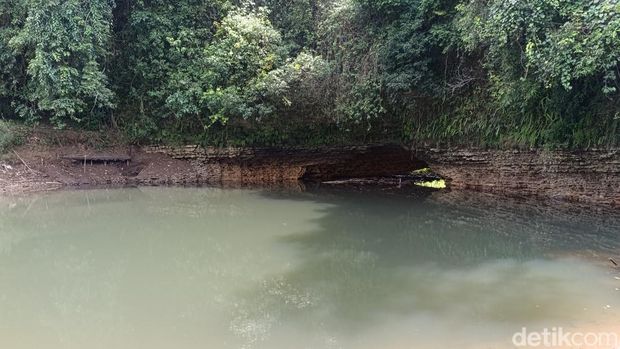 Bendungan Matras Pangandaran