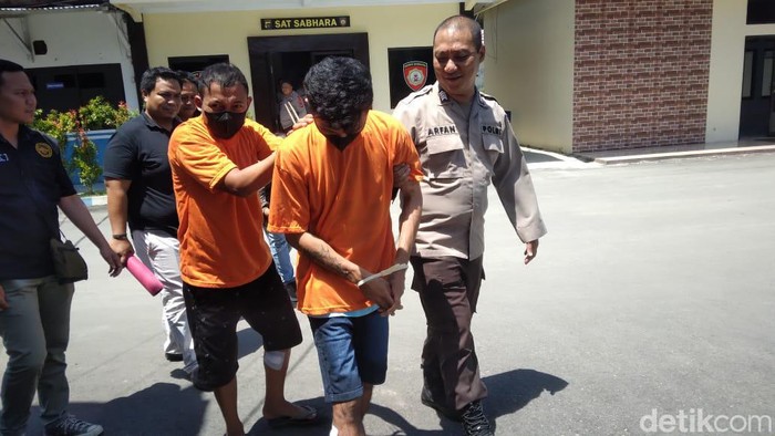 Dua pria bernama Ridwan Mohamad (25) dan Rizal Gobel (30) di Kabupaten Bone Bolango, Gorontalo, ditangkap polisi terkait kasus pencurian kendaraan bermotor (curanmor).