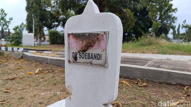 dr soebandi