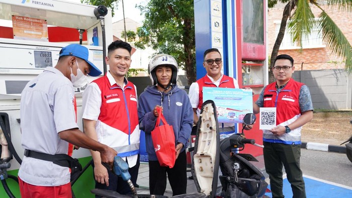 Jajaran Pertamina Patra Niaga Sumbagsel memamerkan apresiasi terhadap konsumen.