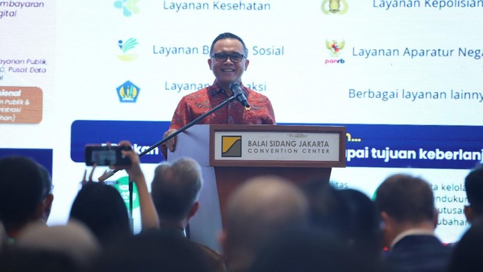 MenPAN-RB Abdullah Azwar Anas