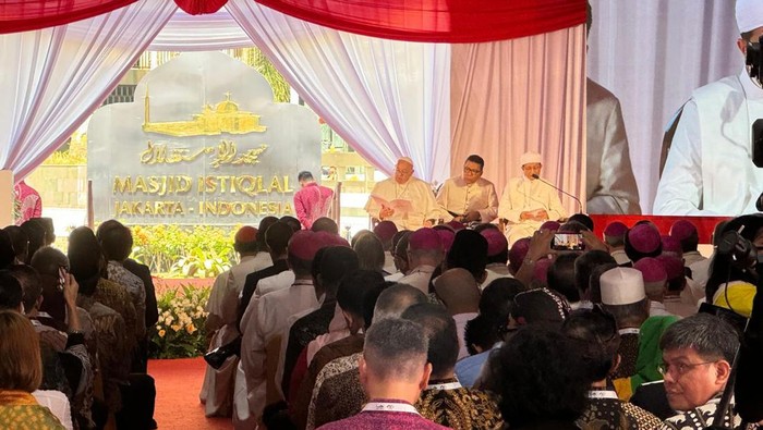 Paus Fransiskus di Istiqlal (Yogi Ernes/detikcom)