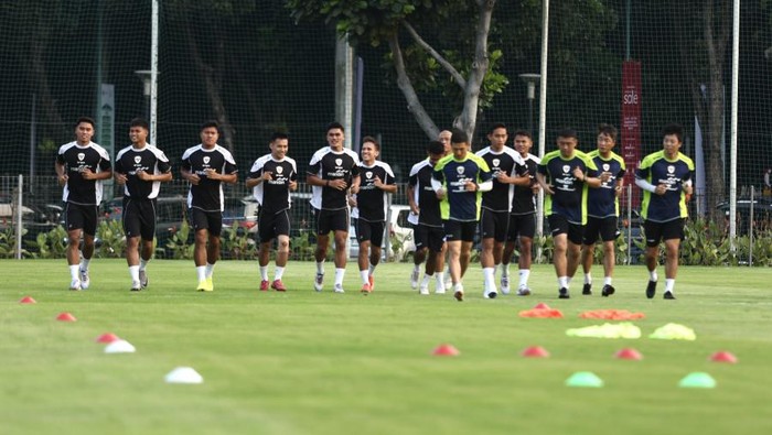 Pemain Timnas Indonesia saat latihan