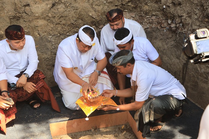 Pj Gubernur Bali Made Mahendra Jaya saat Pengeruwakan TOD Sentral Parkir Kuta, Rabu (4/9/2024), Badung, Bali.