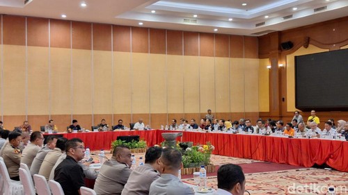 Rapat kesiapan MotoGP Mandalika 2024 di Mataram, Kamis (5/9/2024).