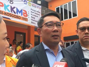 Ridwan Kamil Kenang Sosok Faisal Basri: Guru Saya, Beri Ilmu dan Kritis